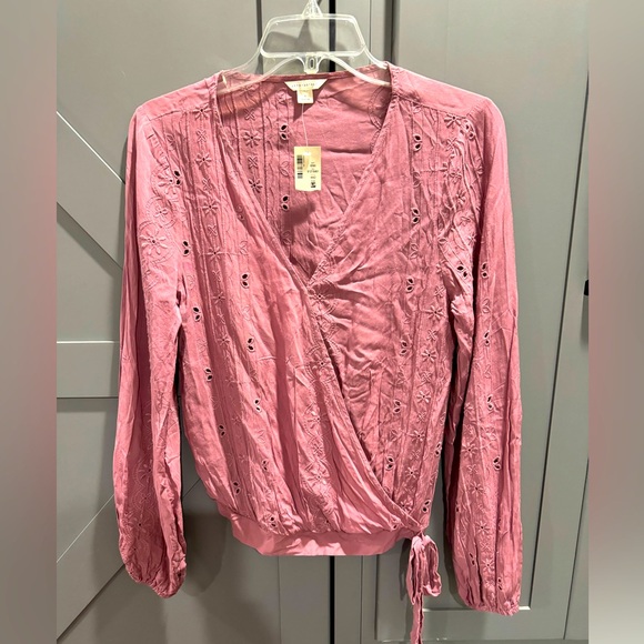 NWT Aeropostale embroidered blouse - Picture 1 of 8